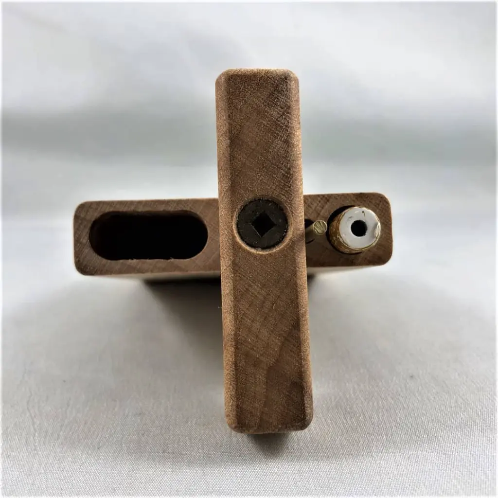 curly-maple-3.webp