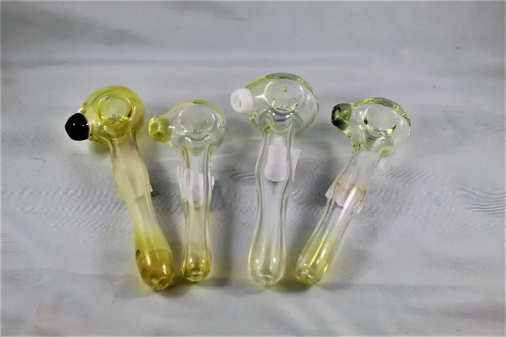 Shine Glassworks- 4" Fumed Stringbean Pipe