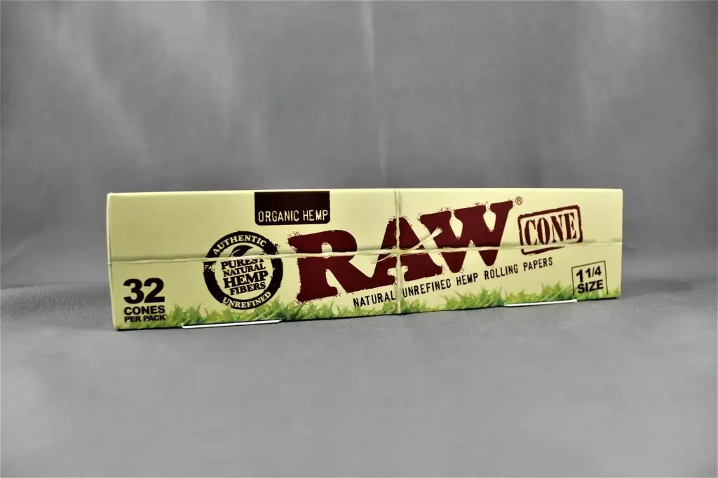 Raw Organic Cones  1¼"  - 32 Pack