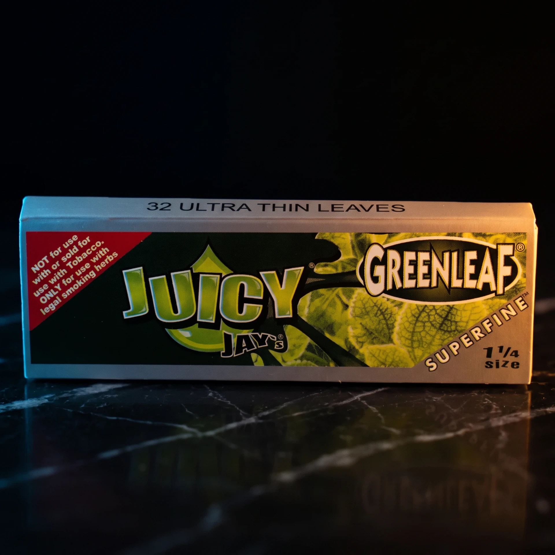 Juicy Jay's Superfine 1 ¼"-Green Leaf