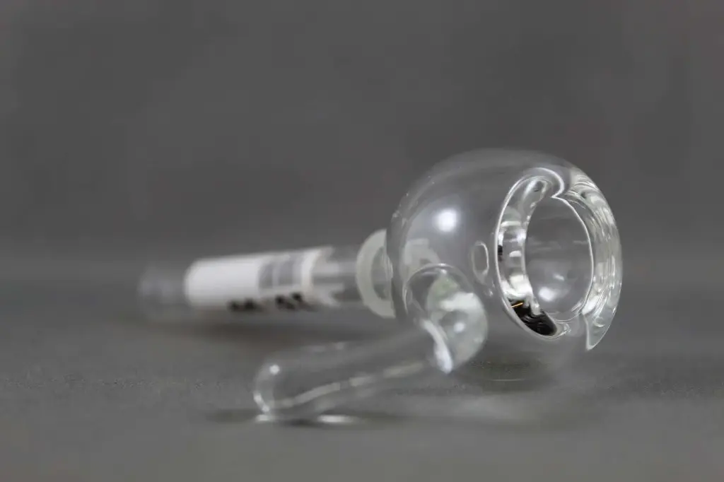 Red Eye Glass Clear Bubble Bowl-9mm Male