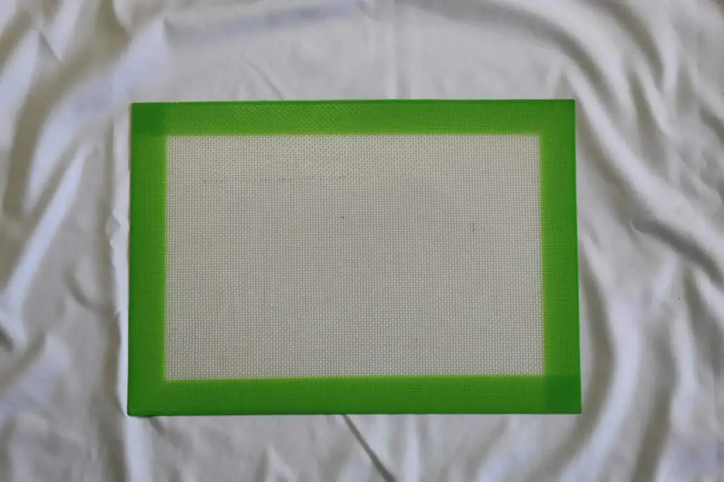 Super Slick Silicone Mat -Large