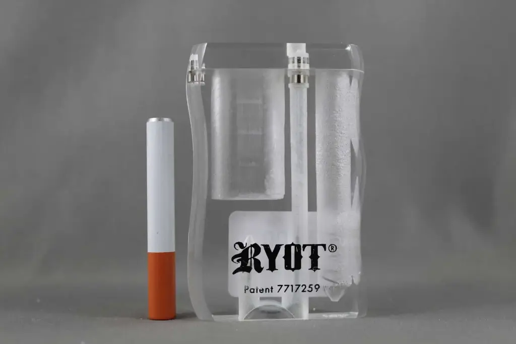 Short Ryot Acrylic Dugout-Clear