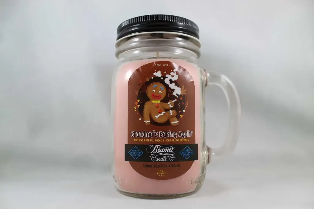 Beamer Candle Co.12oz-Grandma's Baking Again