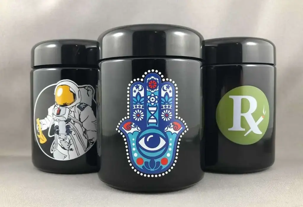 420 Screw Top Black Glass Jars