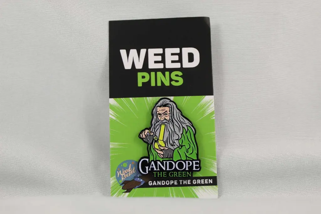 Wood Rocket Pins Gandope The Green