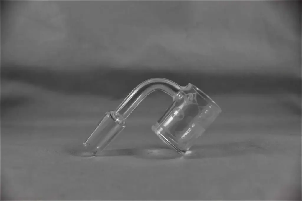 Etched Supreme LV  Quartz Banger 14mm Male 90°