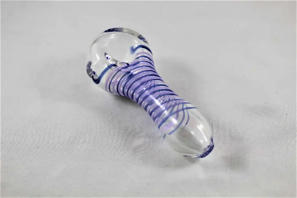 Glass Pipe-Clear Spoon With Colour Stripes