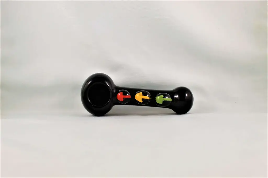 Black Rasta Mushroom Milli Spoon Pipe