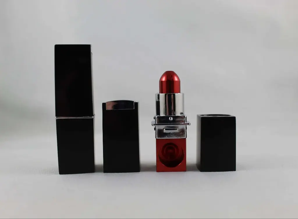 Metal Pipe-Lipstick
