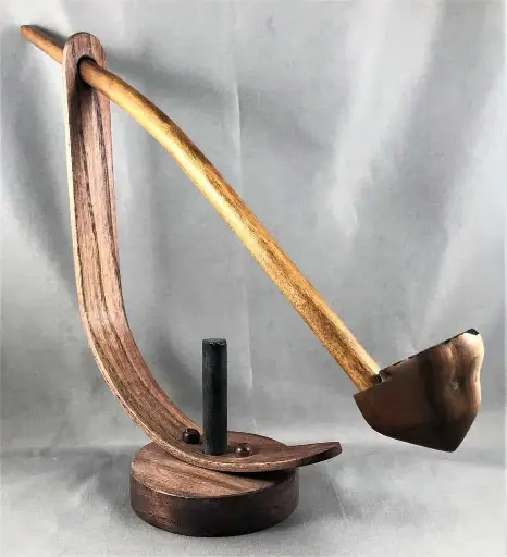 MacQueen Artisan Wood Pipe