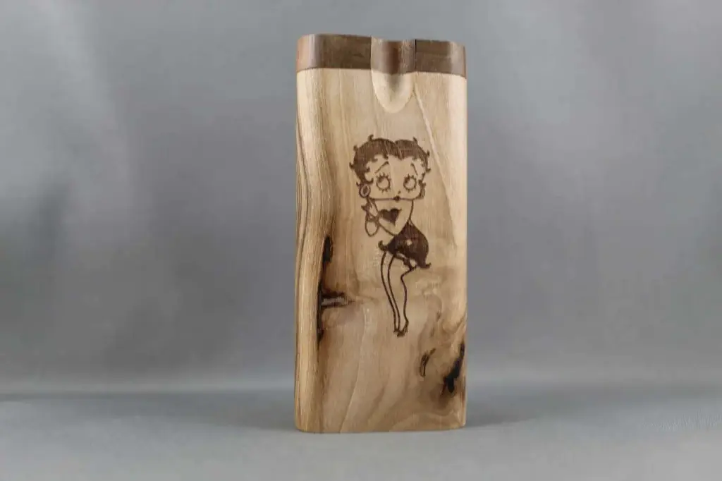 Engraved Wood Dugout-Betty Boop