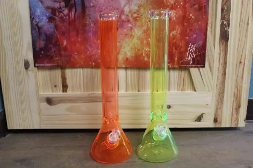 Day Glow Beaker With Ice Pinch